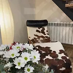 Casa Del Concejo Aire Acondicionado Y Jardin