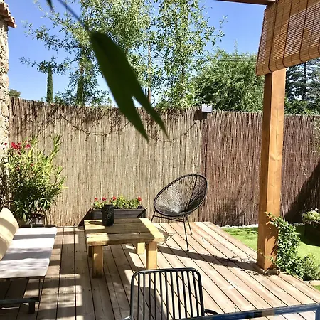 Casa Del Concejo Aire Acondicionado Y Jardin